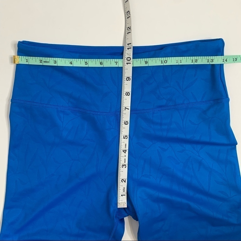 Zyia Royal Blue Willow Light N Tight Hi-Rise Crop Legging - Picture 11 of 14